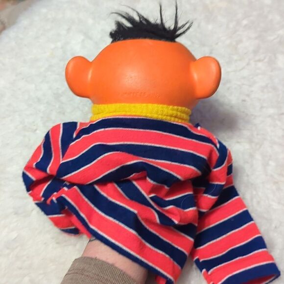 1970s Sesame Street Big Bird Seed in Nest 10 inches, Ernie Puppet - Picture 5 of 12